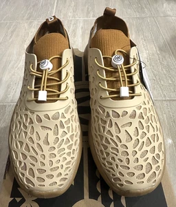 CROSSKIX Women's Tetra Stone Water Shoes (TSNW) Size 9 SAND COLOR - Picture 1 of 6
