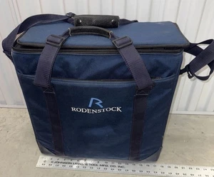 Vetrina porta occhiali da sole Rodenstock con custodie 17,5”x8”x18 - Foto 1 di 7