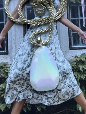 Collar Sandra Kendra Scott Vintage Blanco Iridiscente Tono Dorado Prewed Foto 1 de 4