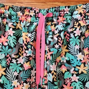 Costume da bagno Chubbies 5,5” pantaloncino uomo grande nero floreale toucan bloomerangs - Foto 1 di 11