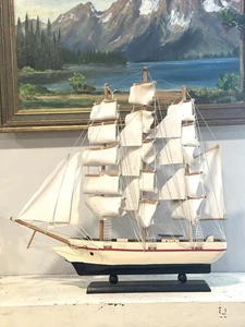 Model Whaling Ship, Vintage Clipper 1846, Three Masts, Marine Maritime Sailing - Picture 1 of 11