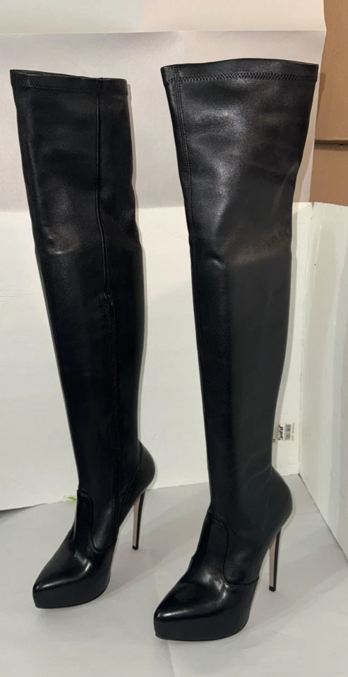 38/US7.❤️LE SILLA MADE ITALY LEATHER STRETCH OVER KNEE HIGH HEELS PLATFORM BOOTS - Image 1 of 4