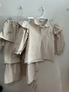 Paade Mode Beige Ruffle Sleeve Blouse and Skirt Set Girl’s Size 16Y - Picture 1 of 18
