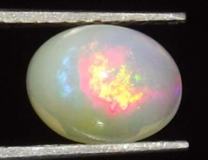 1.00 cts Ethiopian Welo Fire Opal 8 x 6 mm Cabochon Natural Gemstone *ocn710 - Picture 1 of 11