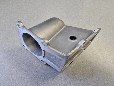 BONITO SOPORTE BASE MONTAJE REFUERZO FRENO ORIGINAL PORSCHE 911 930 USADO Foto 1 de 4