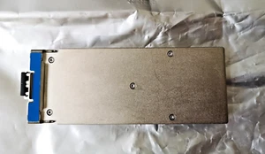 Finisar CFP2 Transceiver FTLC1121RDNL - 100GBASE-LR4 - 10 km - Afbeelding 1 van 2