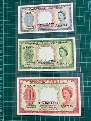 Malaya QE 1953 conjunto de billetes de 1,5,10 dólares (en estado bastante bueno+ a EF) Foto 1 de 2