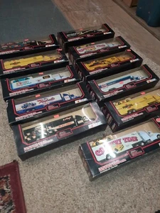 Lote de 11 camiones Nascar Racing Champions 1/64 semirremolques tractor NOS caja de entrada - Imagen 1 de 23