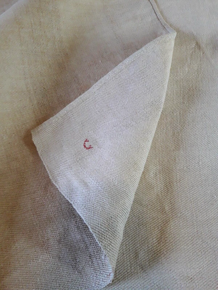 N09 Ancien torchon en chanvre brodé rouge monogr C 70X96cm OLD HEMP CLOTH TOWEL - Photo 1/4