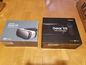 Samsung Gear VR (SM-R324, Galaxy S8, S8+, & more) w/ Controller & SM-R322 New - Picture 1 of 11