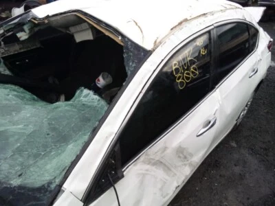 Used Engine Coolant Reservoir fits: 2015 Nissan Altima  Grade A - Image 1 of 4