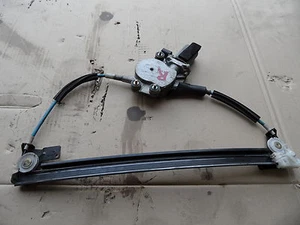 Alfa 147 1,6l 77KW Mkb : AR37203 Window Regulator Right Electric 46751870 - Picture 1 of 1