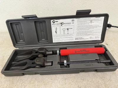 Herramienta automotriz separadora de rótula y varilla de amarre NAPA 39902 Foto 1 de 4