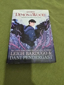 Illumicrate Demon In The Wood Exclusive By Leigh Bardugo & Dani Pendergast - Bild 1 von 8