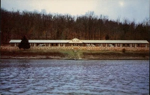 Camdenton,MO Ha Ha Tonka Lodge And Restaurant Missouri Postcard - Picture 1 of 2