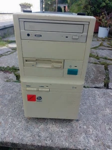 Mini torre retrò ad alto schermo. Pentium 386 486 Project NT incl. unità BUONO! - Foto 1 di 8