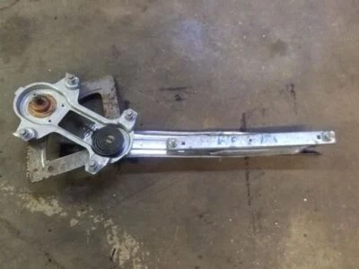 Manual Front Right Window Regulator | Fits 1999-2012 Ford F250 F350 F450 - Image 1 of 4