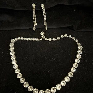 WEISS Rhinestone 16” Necklace Bridal Formal Collar Choker & Clip Dangle Earrings - Picture 1 of 12