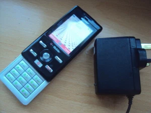 EINFACH, KINDER, DEAKTIV RETRO-RENTNER ERSATZ SHARP TM100 ENTSPERRT + LADEGERÄT - Bild 1 von 12