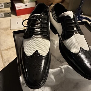 Men’s Black And White Leather Wing Tip Size9.5 Spats New In Box - Picture 1 of 12