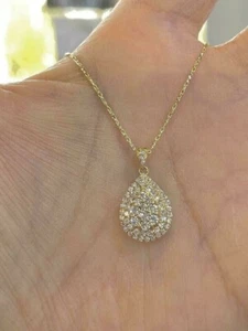Collar Colgante Racimo Chapado en Oro Amarillo 14k Diamante Creado en Laboratorio Redondo 1.60Ct - Imagen 1 de 4