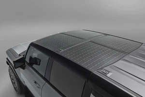 2025-2026 GMC Hummer EV Sky Panel Exterior Sunshade Decal Kit 85039980 OEM GM - Picture 1 of 1