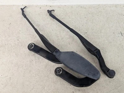 Mercedes W211 Windshield Wiper Arm Pair Front Set 2118200344 W219 2003-2009 OEM - Image 1 of 4