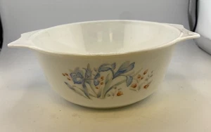 Vintage Pyrex England Blue Iris Floral 8" Runde Auflaufform Schüssel 1980er ohne Deckel - Bild 1 von 8