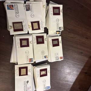 Riesige goldene Briefmarken Repliken über 100 Lot ideal für Live-Verkauf. - Bild 1 von 9
