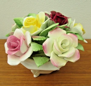 Cesta Royal Doulton Vintage Bone China Floral Flor Rosa, Pequeña - Imagen 1 de 4