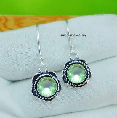 Brincos pendurados/gotas de prata esterlina 925 com pedra preciosa de ametista verde feitos à mão 1,25" - Imagem 1 de 4