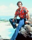 Tom Selleck Magnum, P.I. In Hawaain Shirt On Beach 8X10 Picture Celebrity Print