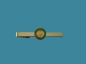 MILITARY U.S ARMY RETIRED TIE BAR OR TIE TAC CLIP ON TYPE U.S.A MADE ARMY - Picture 1 of 5