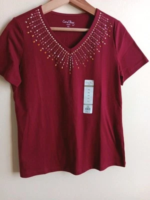 Coral Bay 女式 T 恤小号勃艮第红色装饰全新带标签 6 美元 — 第 1/4 张图片