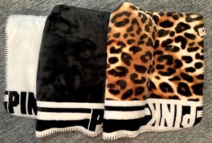 Coperta sherpa leopardata rosa Victoria's Secret nero bianco 50"" x 60"" nuova con scatola - Foto 1 di 12