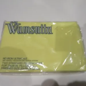 Federe standard vintage NOS Wamsutta giallo ultracale (2) un paio made USA - Foto 1 di 6