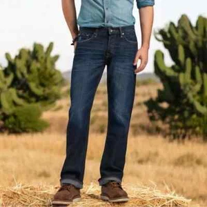 Lucky Brand Men's 227 Original Boot Denim Jeans features a classic bootcut leg - Picture 1 of 8
