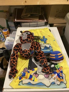Official Makeship Gorilla Tag Birthday Monke Plush Collectible NWT SHIPS FAST 🔥 - Picture 1 of 3