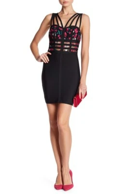 Vestido ajustado negro de malla bordada talla pequeña Wow Couture L85428 para mujer Foto 1 de 2