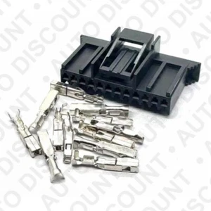 Connecteur fiche pour boitier fusible SCENIC 2, MEGANE 2, 8200458069 - Picture 1 of 11