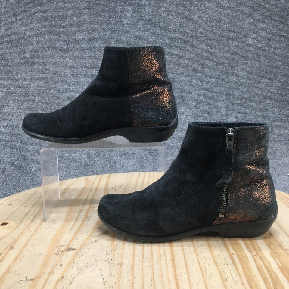 Dansko Boots Womens 36 Otis Casual Side Zip Ankle Bootie Black Suede Leather - Image 1 of 4