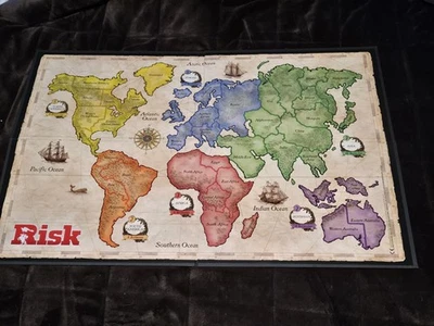 Juego de mesa Risk 2015 reemplazo de tablero de mapas Foto 1 de 4