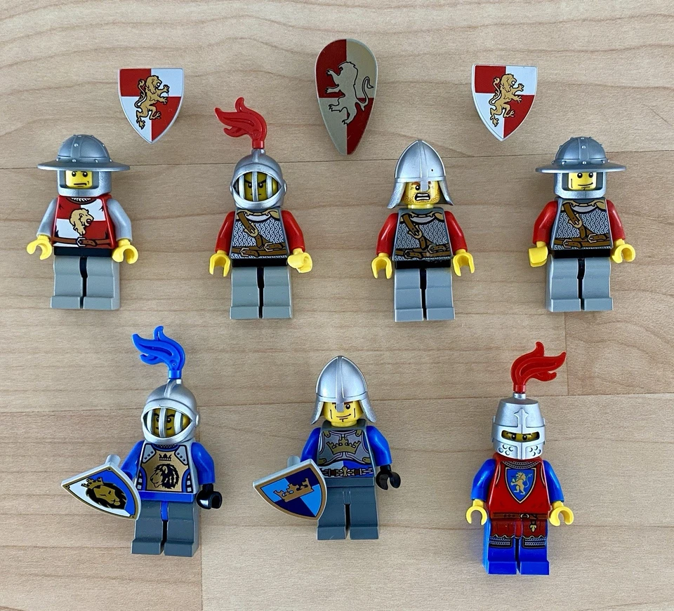 Lego Castle Kingdoms Lion Knights Minifigures Gold Shield Plume Red Blue - Image 1 of 1