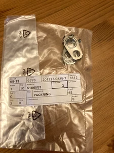 Saab Clip 5166053 New Genuine - Picture 1 of 1