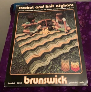 Volantino afghani all'uncinetto e a maglia #7525 Brunswick - Foto 1 di 3