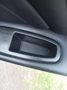 (4Pz) INSERTO Gommina MANIGLIA INTERNA ALFA ROMEO 159/BRERA Handle Insert Rubber - Foto 1 di 1