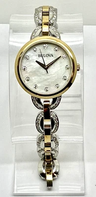 Bulova 98L206 Reloj Mujer Cuarzo Dos Tonos Pequeña Pulsera PARA BATERÍA/REPARACIÓN Foto 1 de 4