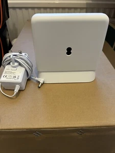 EE Smart WiFi Plus SW30A WiFi 6 Network Extender for use with EE Smart Hub Plus - Photo 1/2