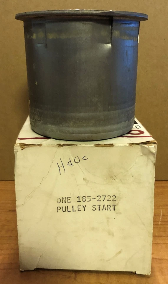 ONAN 185-2722 Pulley Start    NOS Foto 1 de 1