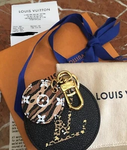 LOUIS VUITTON Giant Monogram JUNGLE Bag Charm/Key Holder SOLD OUT-LAST ONE BNIB! - Picture 1 of 12
